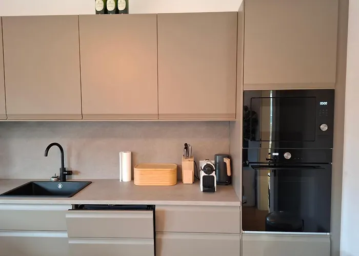 Penthouse Mit Seeblick & Terrasse 8 Reifnitz